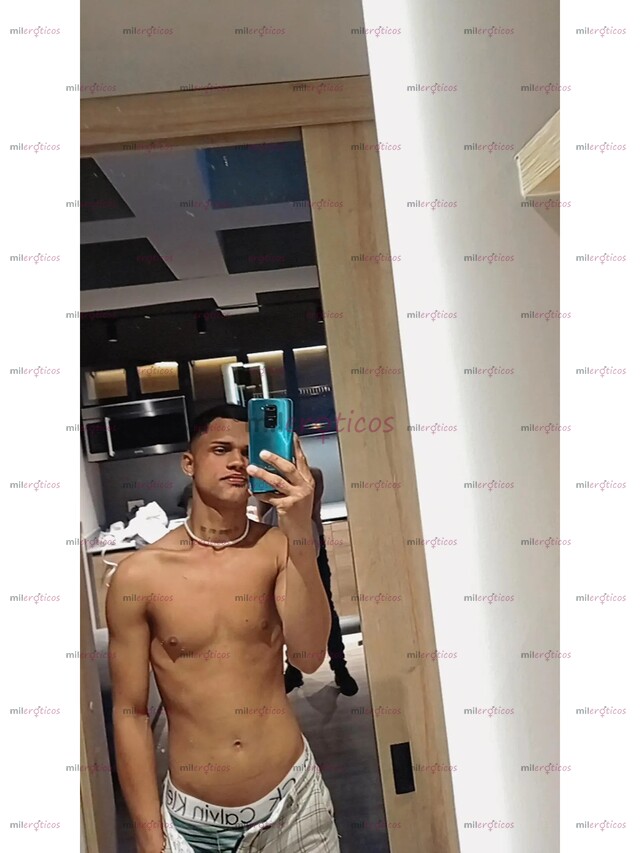 FOTOS DE VENEZOLANO DOTADO DISPUESTO A COMPLACERTE