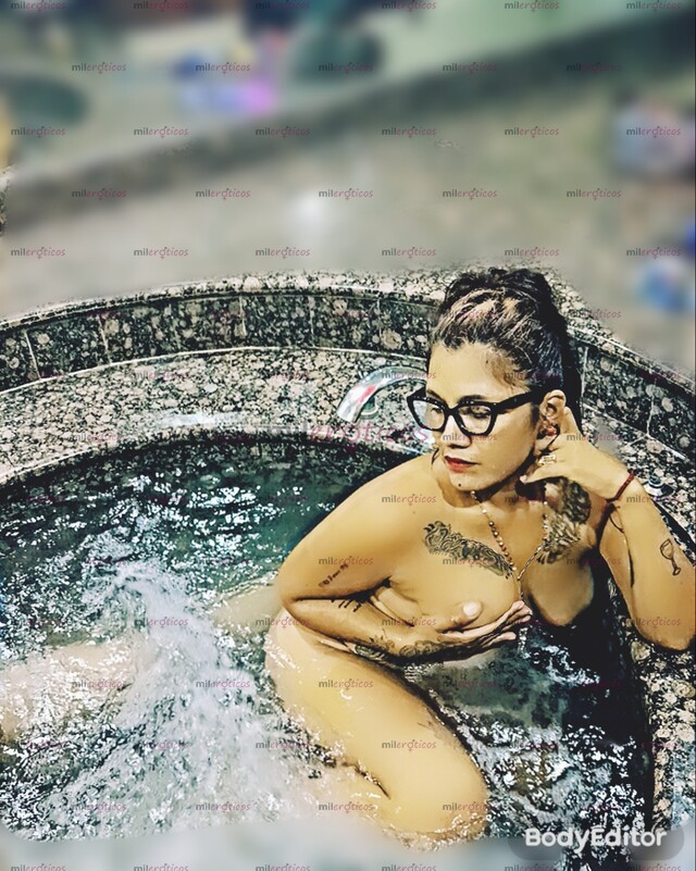 FOTOS DE MORENAAA ARDIENTEEE SUMISAAAA KIEROOO TUUU VERGAAAA