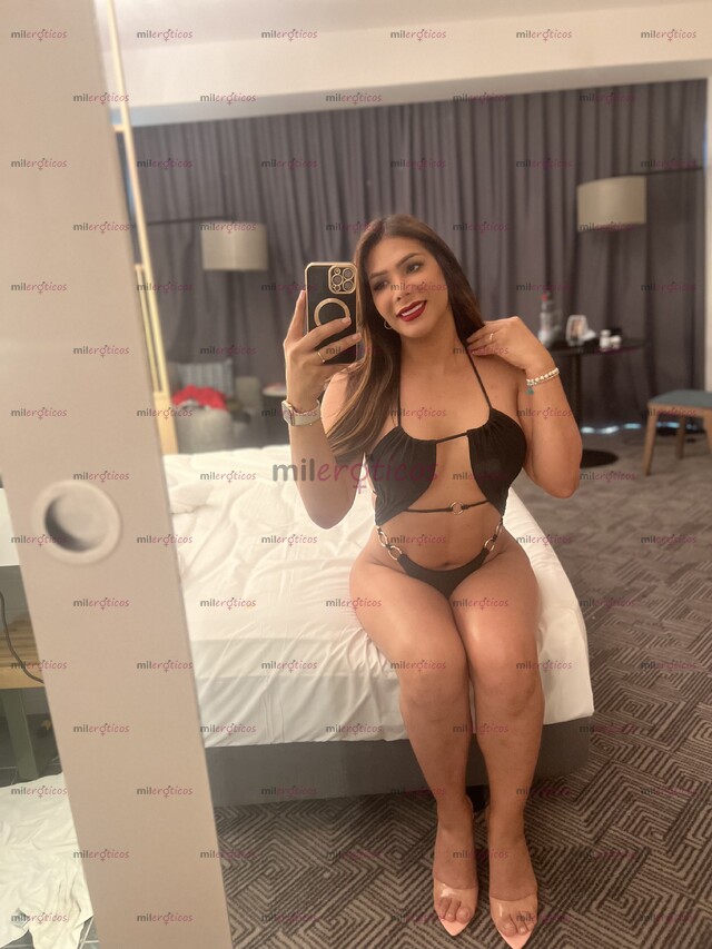 FOTOS DE SÚPER HERMOSA Y COMPLACIENTE LA MÁS COMPLETA Y SIN TABÚ