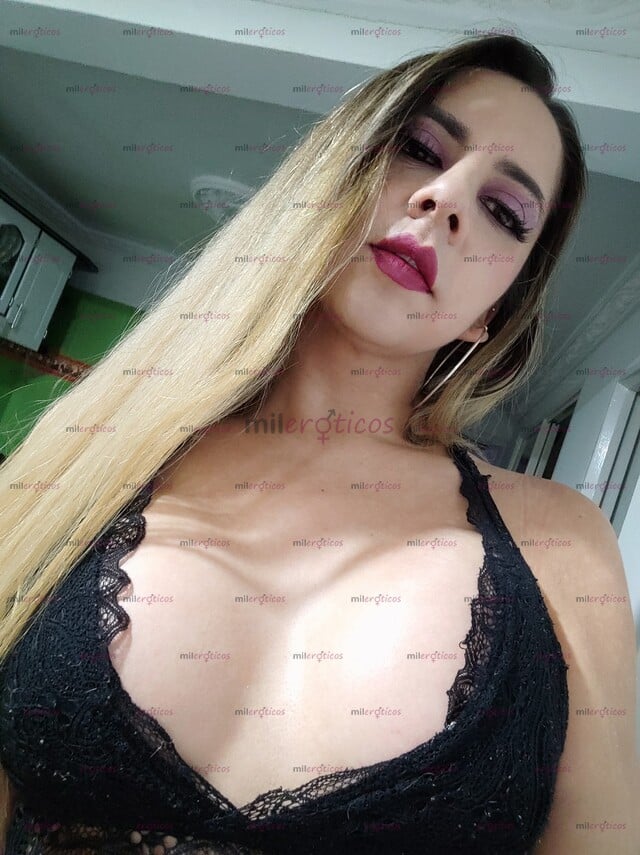 FOTOS DE CHICA FINA CON CLASE...BIEN ARRECHITA, SITIO RESERVADO,TRÁEME TU VERGA