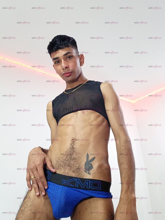 FOTOS DE MORBOSO ARRECHO Y BUEN VERGON , CON MUCHA LECHE PARA TI