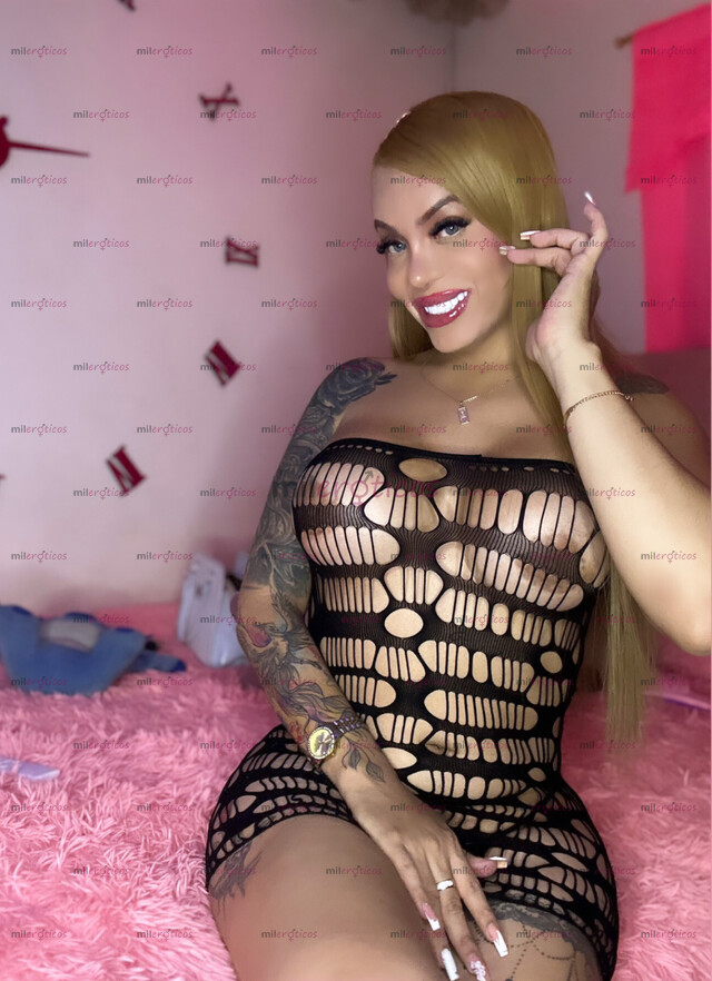 FOTOS DE VISITA ESTA HERMOSA PAISITA SUPER CALIENTE Y PORNO . CON SITIO EN BOGOTA