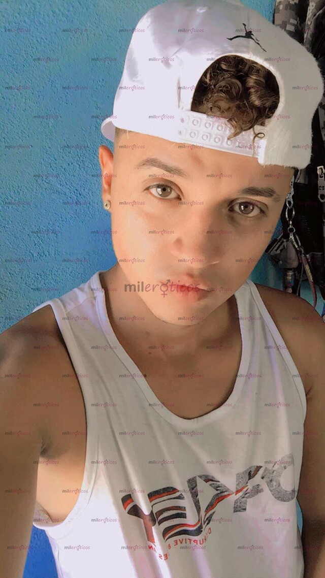 FOTOS DE JOVEN COLOMBIANO CACHONDO VERGON NUEVO!!!