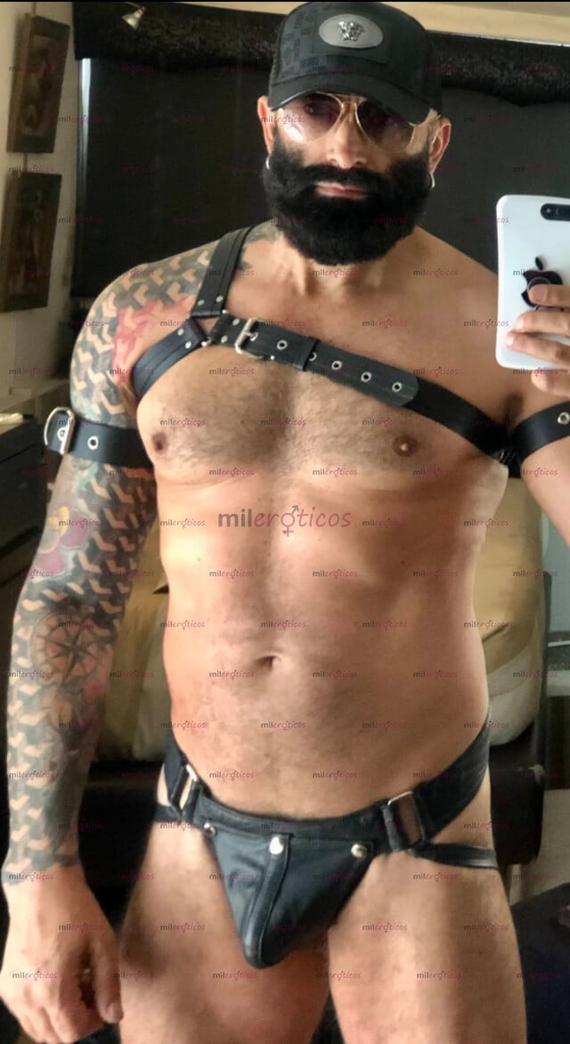 FOTOS DE GAYMADURO BARBUDO TATUADOVELLUDO GYM SIEMPRE DISPONIBLE MUYMORBOSO