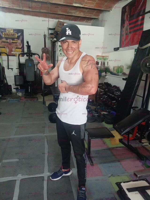 FOTOS DE OLA SOY OSVALDO CHAVO ATRACTIVO HOT I COMPLACIENTE .