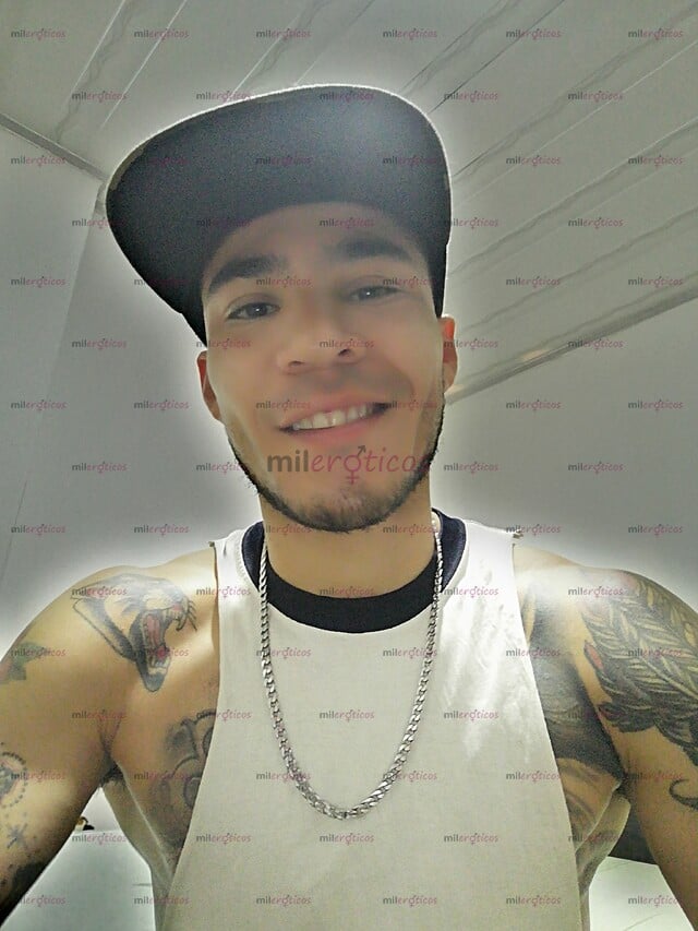 FOTOS DE DIEGO. JOVEN ATLÉTICO Y CALIENTE QUE CUMPLIRÁ TODAS TUS FANTASÍAS