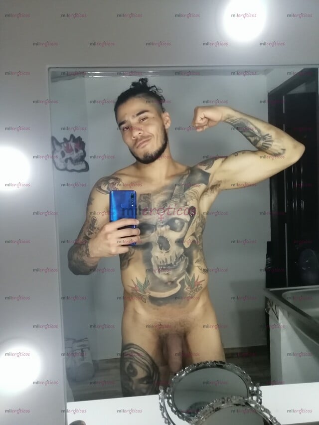 FOTOS DE DIEGO. JOVEN ATLÉTICO Y CALIENTE QUE CUMPLIRÁ TODAS TUS FANTASÍAS