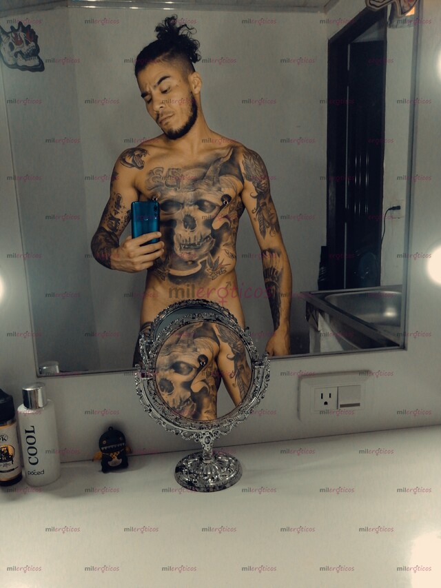 FOTOS DE DIEGO. JOVEN ATLÉTICO Y CALIENTE QUE CUMPLIRÁ TODAS TUS FANTASÍAS