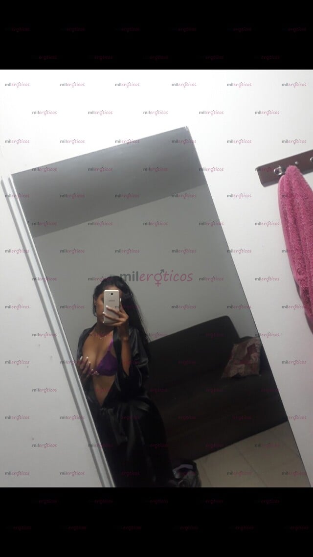 FOTOS DE FLACA LACTANTE Y ARDIENTE CON GANAS DE MUCHO SEXO 90K HORA 60K MEDIA 50K ORAL