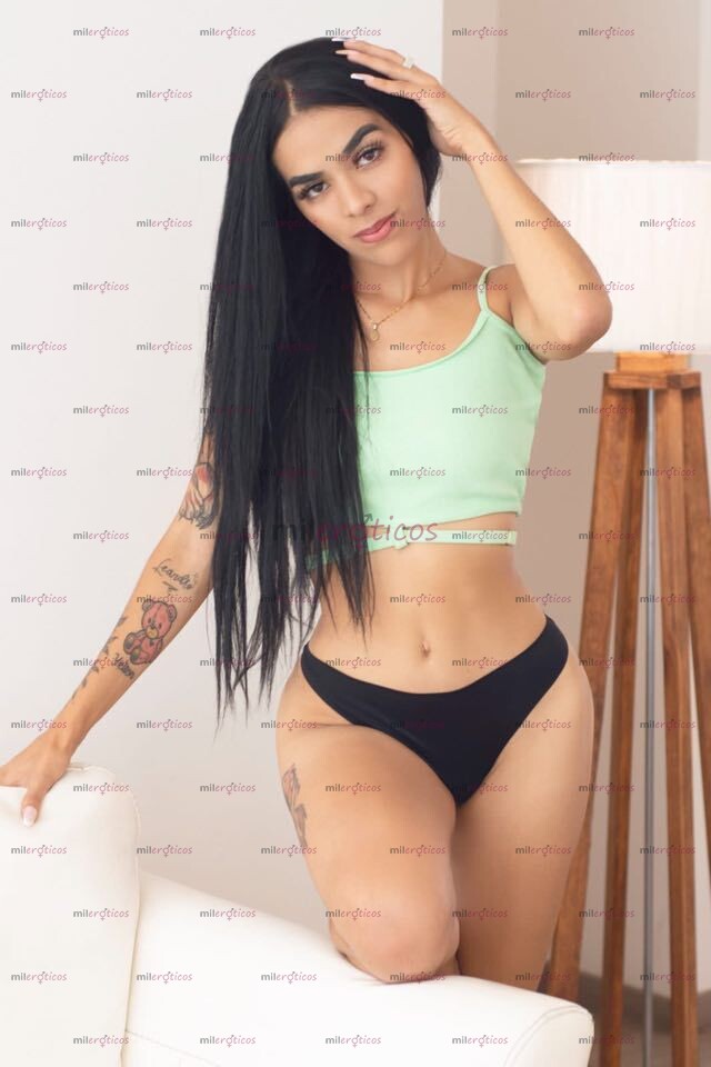 FOTOS DE HOLA AMOR SOY UNA JOVENCITA DE 20 AÑOS MUY COQUETA Y COMPLACIENTE
