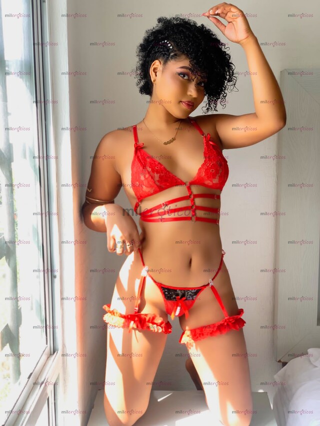 FOTOS DE HOLA SOY LO QUE TANTO BUSCAS , ESTOY DELICIOSA, SOY MUY SIMPÁTICA, Y SEXO RICO