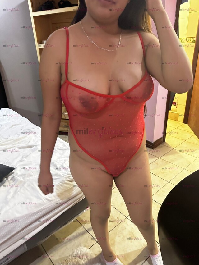 FOTOS DE AZUL RICA MORENITA DELGADA JOVEN CON LUGAR CORAZÓN