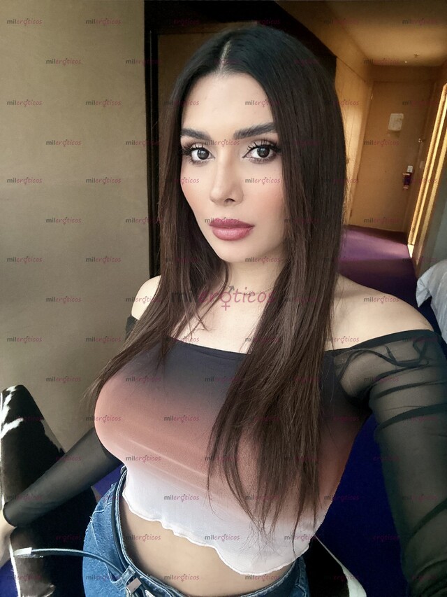 FOTOS DE LA TRANS MÁS HERMOSA Y SEXY, TOTALMENTE COMPLACIENTE.
