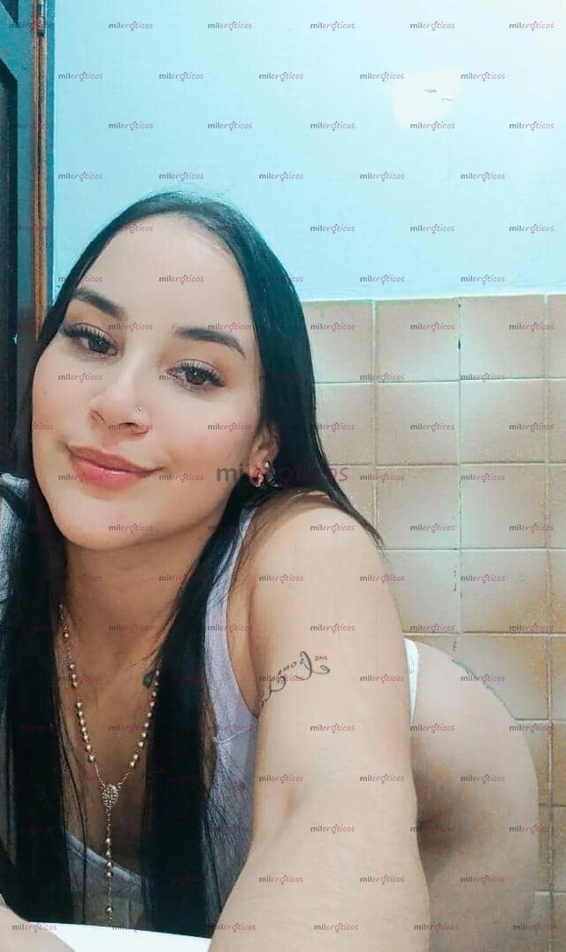 FOTOS DE VALERIA DIVINA VOLUPTUOSA PELI NEGRA DE 20 AÑITOS NUEVA EN OCAÑA CONTACTAME