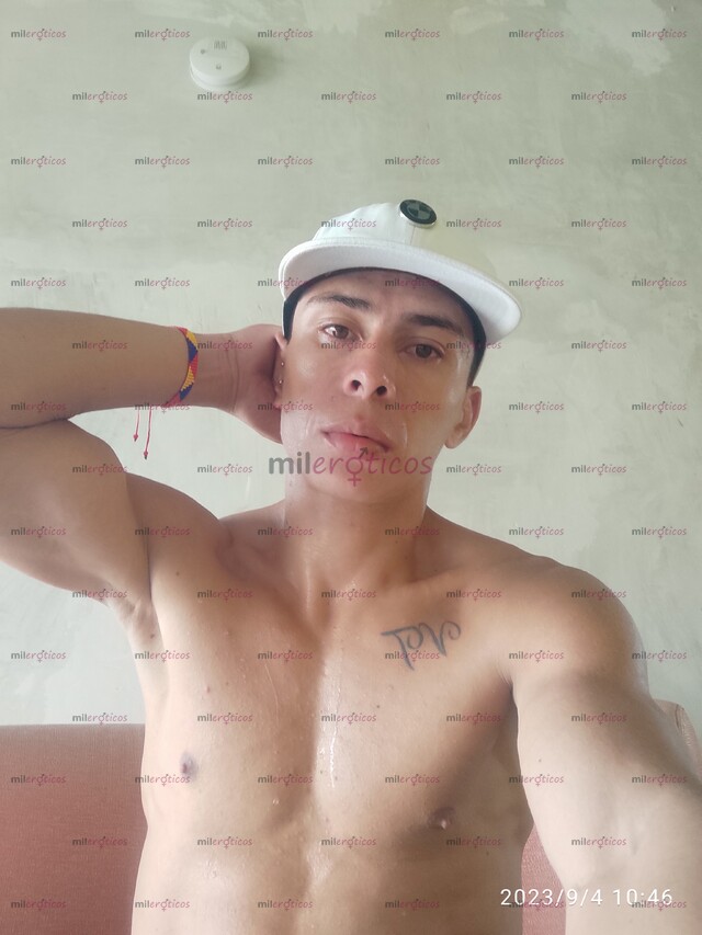 FOTOS DE SOY UN CHICO SÚPER DOTADO CON UNA DOTACIÓN DE 24 CENTÍMETROS MI SERVICIO ES PARA