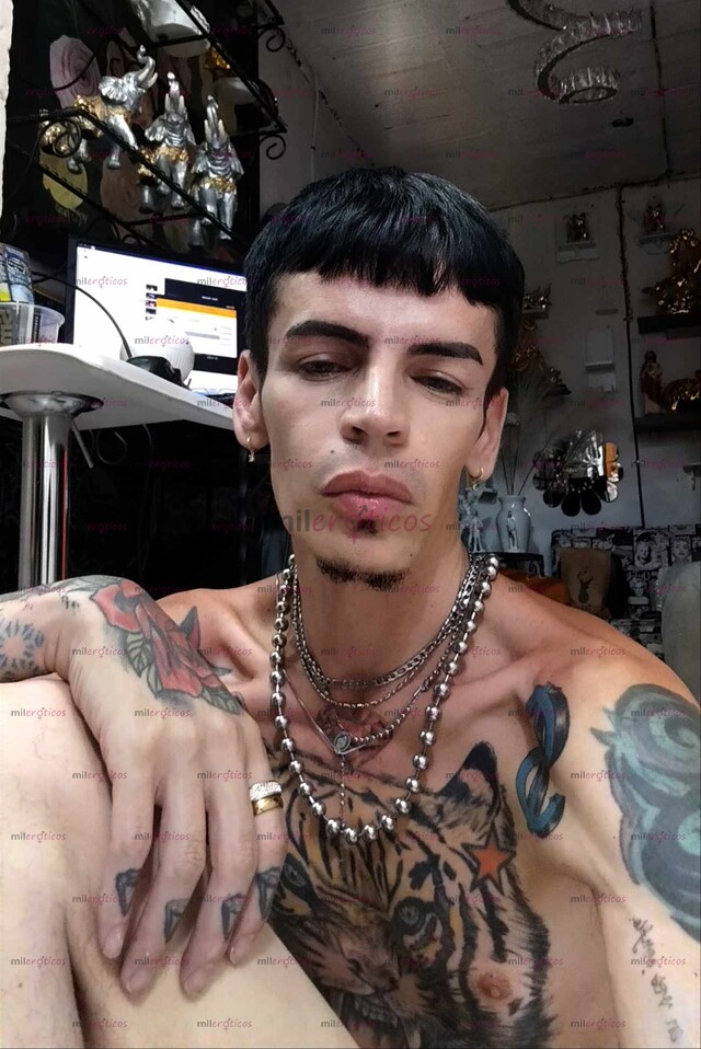 FOTOS DE BUENOS DIAS YO FLAKITO ACTIVO TENGO CONTENIDO CASERO A LA VENTA Y LLAMADAS