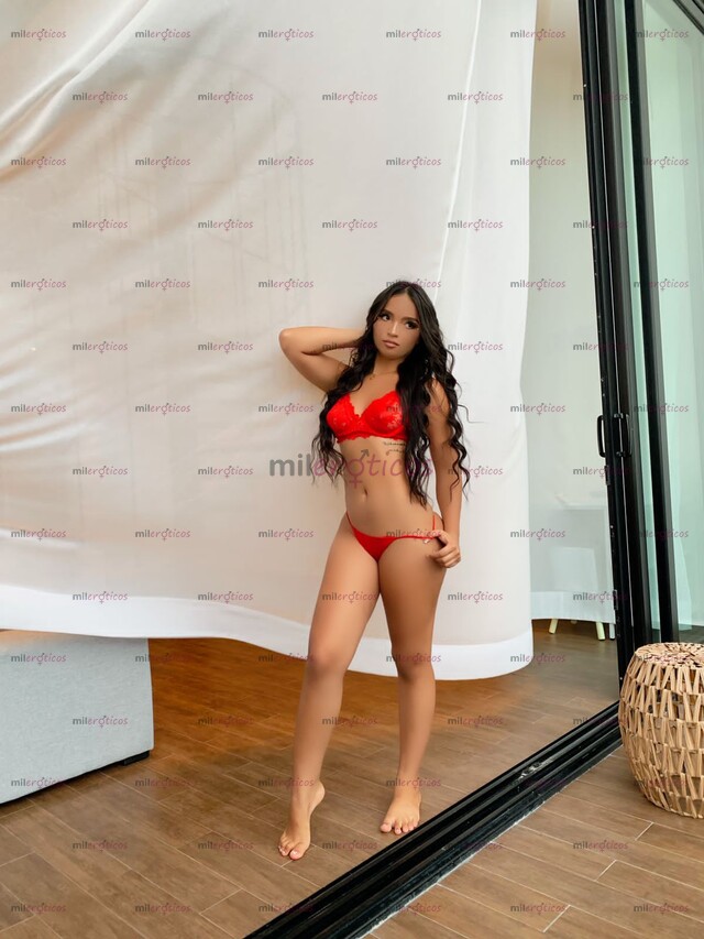 FOTOS DE LINDA NENITA CON GANAS DE HACER EL AMOR RICO CONTIGO