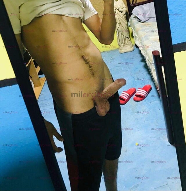 FOTOS DE JOVEN DE 21 AÑOS ALTO APERLADO TATUADO FLACO Y GUAPO