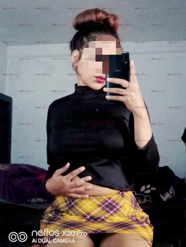 FOTOS DE SUPER APRETADITA PETTIT DE 19 AÑITOS DEJAME CONSENTIRTE PAPI!