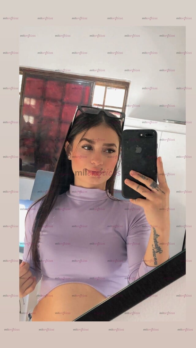 FOTOS DE NUEVA MODELO COLOMBIANA HERMOSA Y CULONA NATURAL DE VISITA