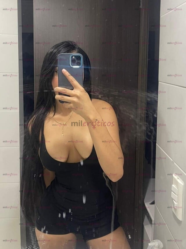 FOTOS DE HERMOSA COLOMBIANA TETONA Y CULONA NATURAL RECIÉN LLEGADA A MÉRIDA POCOS DÍAS