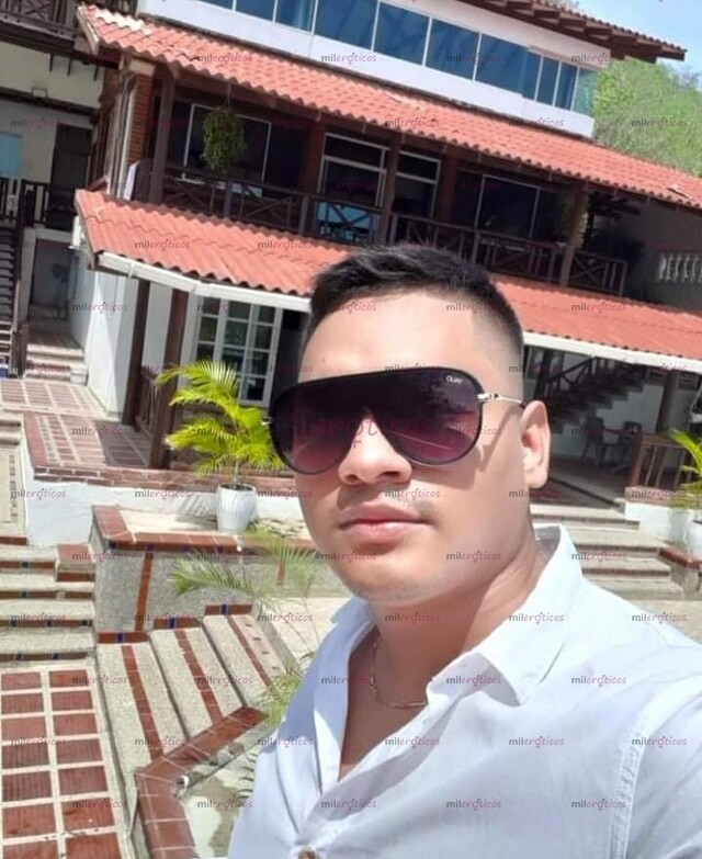 FOTOS DE MORENO DISCRETO, CARIÑOSO Y ATENTO. DISPONIBLE PARA MUJERES DE CUALQUIER EDA