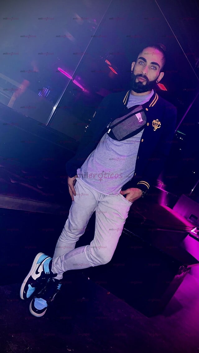 FOTOS DE RAFAEL JOVEN MASCULINO 100%ACTIVO VERGON 21CM GRUESO MORBOSO Y MUY LECHERO