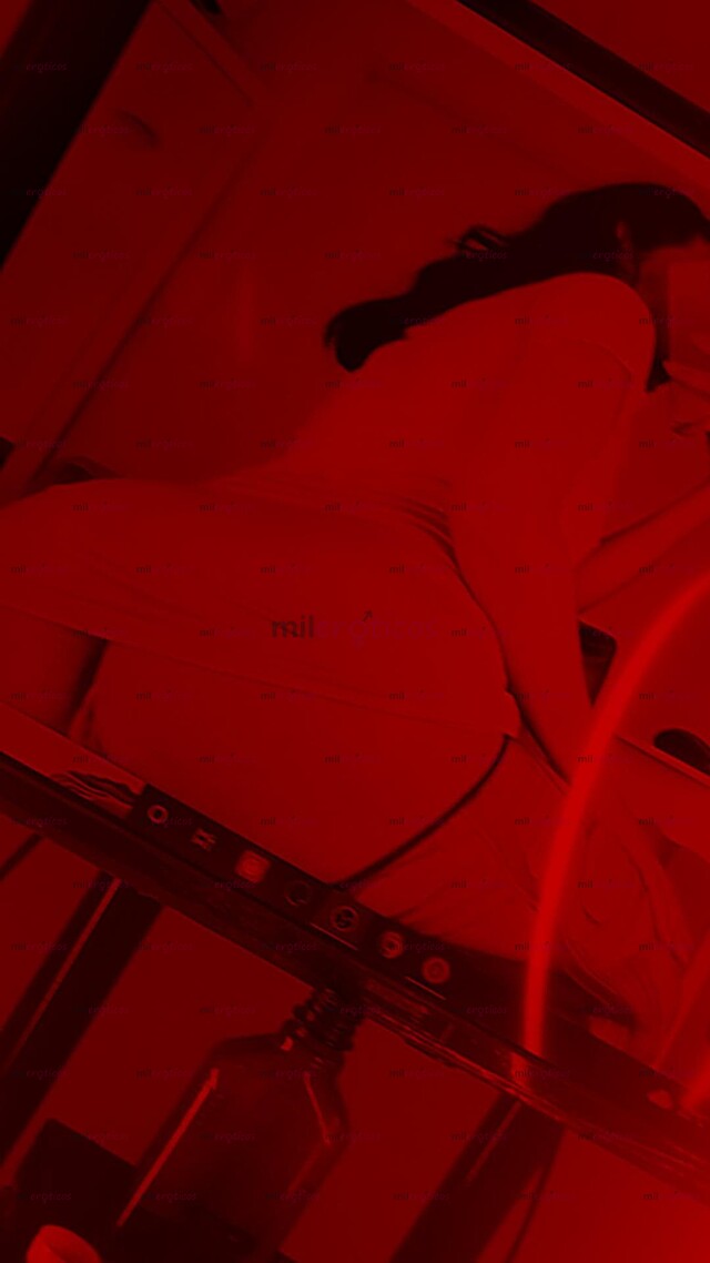 FOTOS DE CHICA TRANS, MUY CALIENTE Y COMPLACIENTE, ME ENCANTA EL JUEGO DE ROLES.