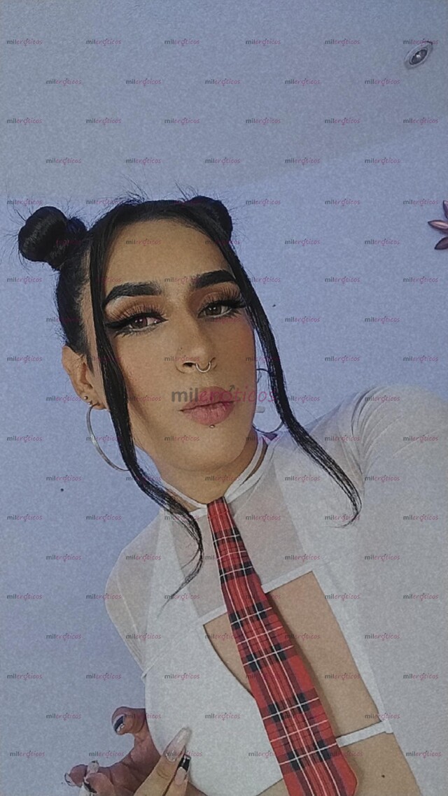 FOTOS DE CHICA TRANS, MUY CALIENTE Y COMPLACIENTE, ME ENCANTA EL JUEGO DE ROLES.