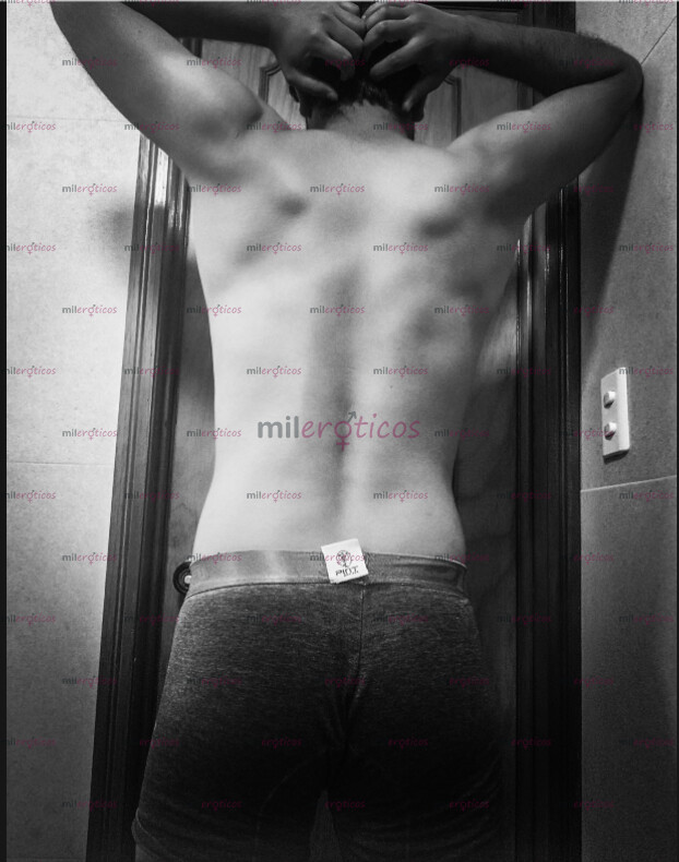 FOTOS DE EL AMANTE PERFECTO PARA CUMPLIR TUS FANTASIAS MAS INTIMAS