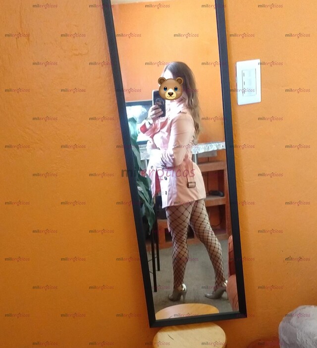 FOTOS DE MUERO DE GANAS POR SENTIR TU CARA ENTRE MIS MUSLOS.