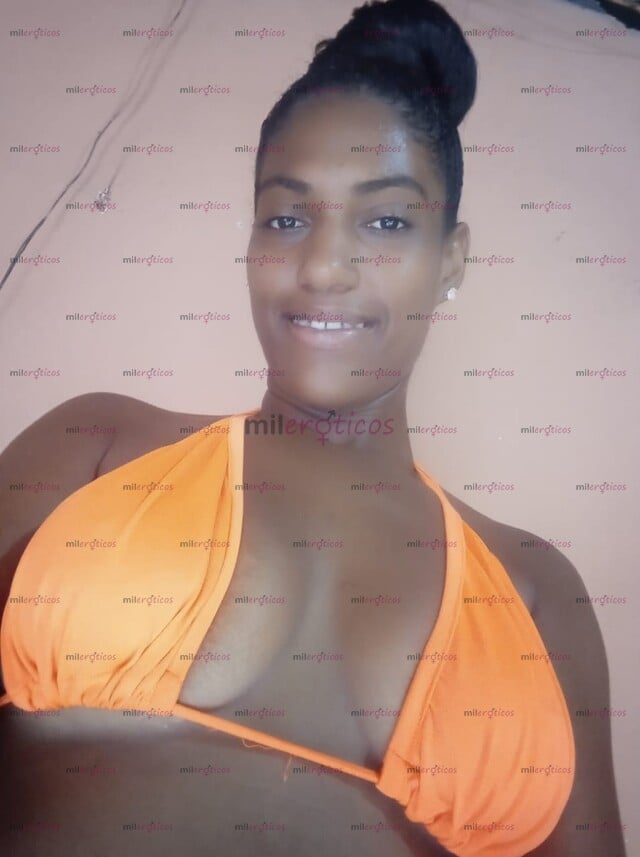 FOTOS DE MORENA ARRECHA DISPUESTA A COMPLACER TODAS TUS FANTASIAS Y DESEOS SEXUALES