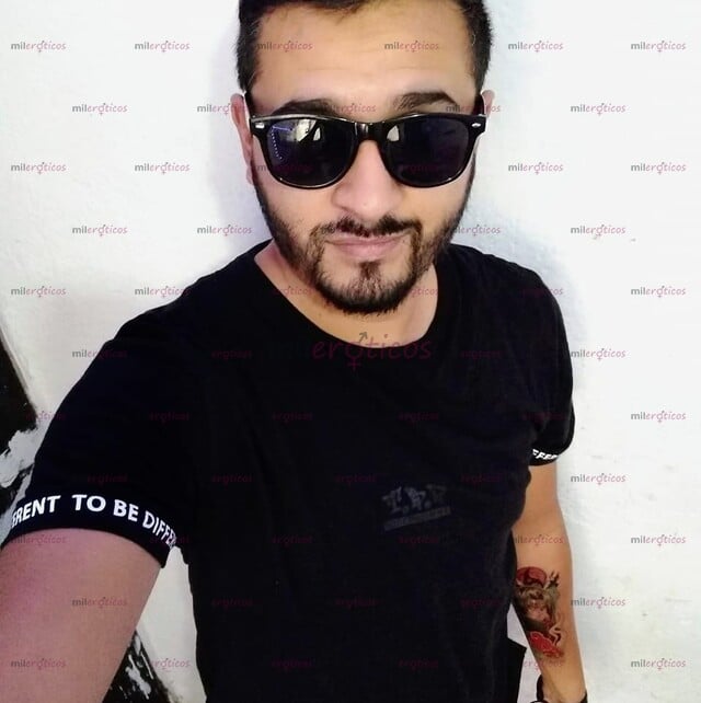 FOTOS DE JOVEN DE 27 AÑOS CON 20 21CM DE HERRAMIENTA, SE OFRECE PARA MUJERE$ Y PAREJA$