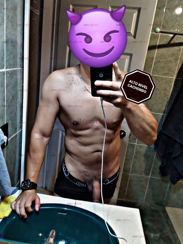 FOTOS DE CORNEADOR JOVEN, NUEVO EN EL AMBIENTE, MASAJES DISCRETOS Y ALGO MÁS...