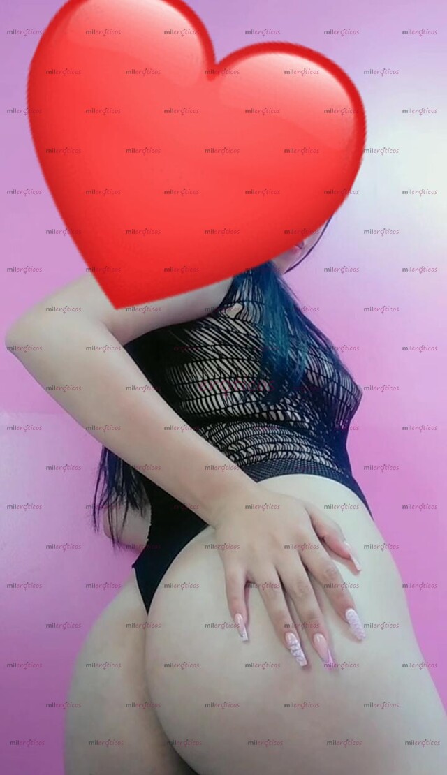 FOTOS DE CHICA CON RICA LECHE EN MIS TETAS, DISPONIBLE PARA TI