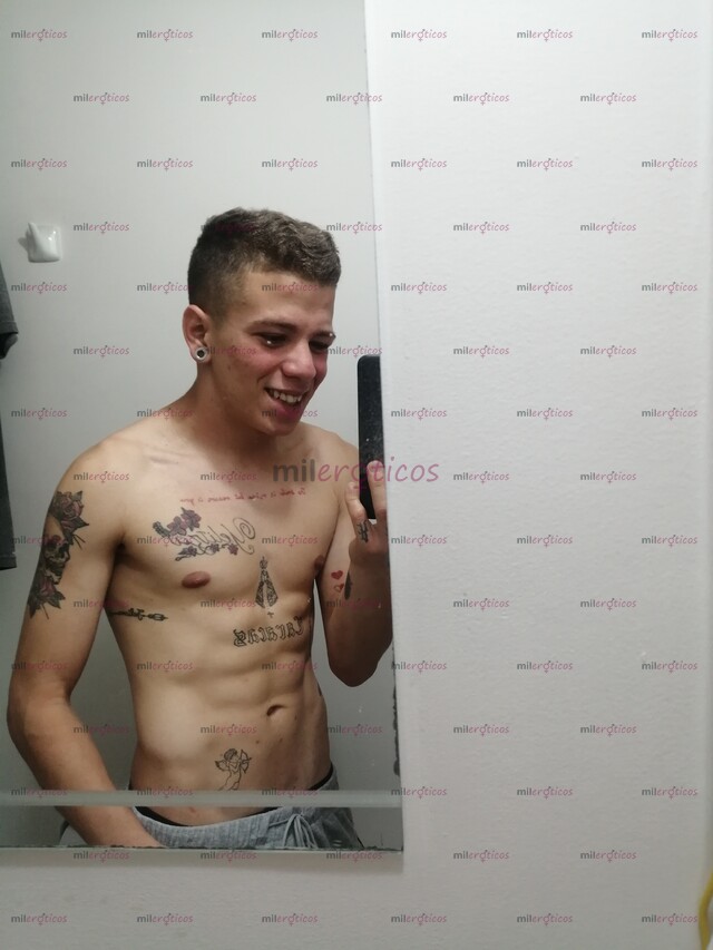 FOTOS DE HOLA UN GUSTO SALUDARLE MI NOMBRE DAVID GIGOLO