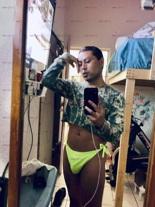 FOTOS DE CHICO FEMBOY COMPLACIENTE MAL PORTADO SUCIO Y CON UNA RACIÓN DE CALENTURA