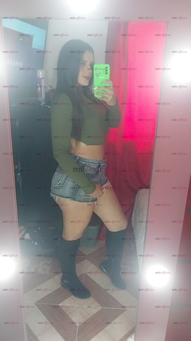 FOTOS DE ENCANTADORA TRANS SUPER FEMENINA DISPUESTA A TODO