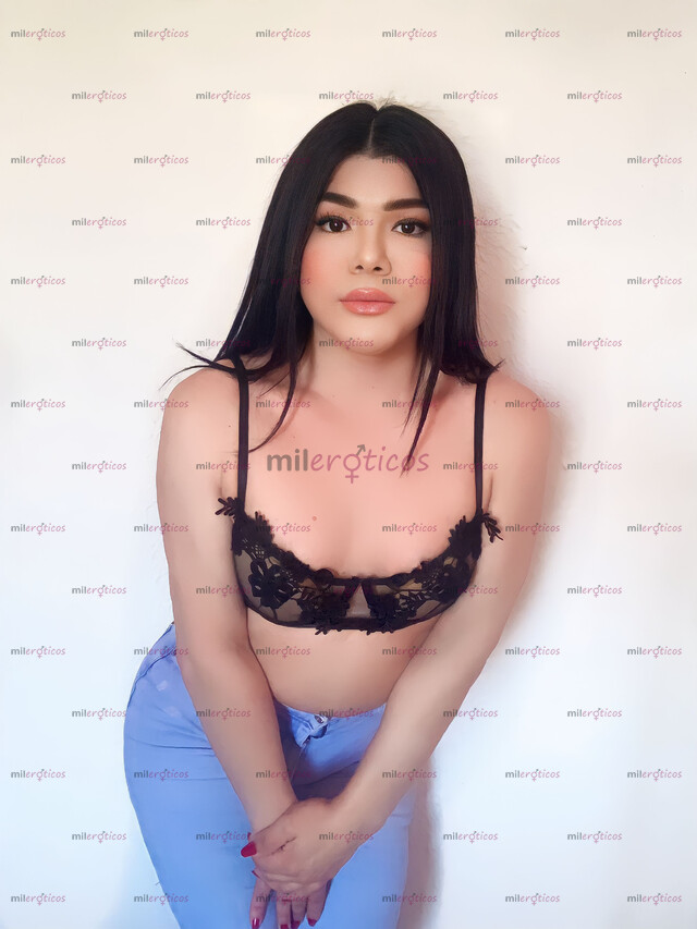 FOTOS DE CHAPARRITA EXTRAAPRETADA ORAL AL NATURAL MUY COMPLACIENTE EN LA CAMA CON LUGAR