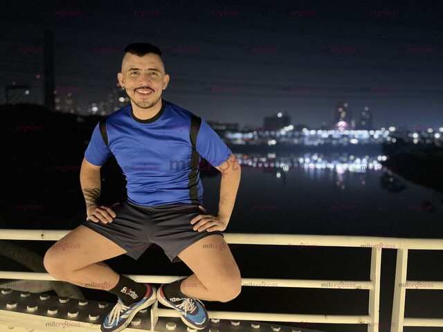 FOTOS DE SANTIAGO 22CM VERSÁTIL MORBO SIN LIMITES