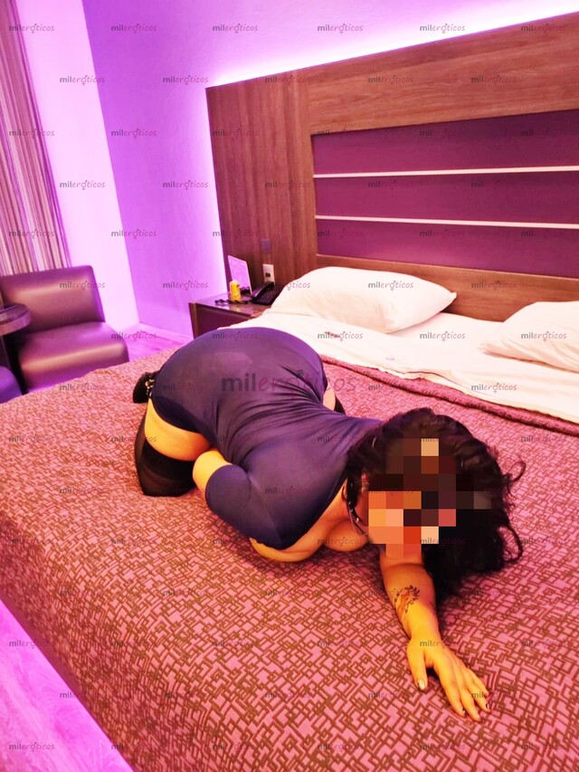 FOTOS DE PUCHITA R.O.S.A. APRETADITA. CHICHONA Y NALGONA PARA TI