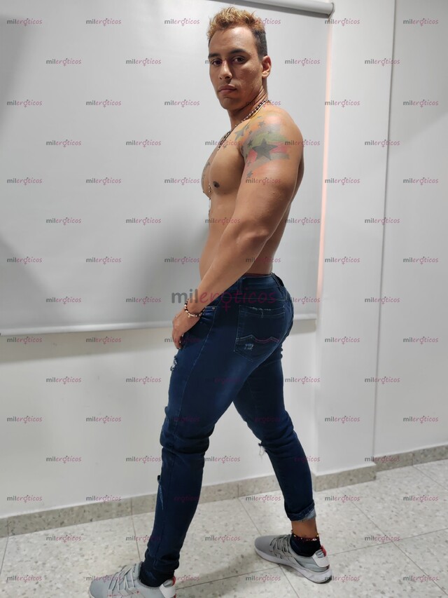 FOTOS DE SOY ESE MACHO VERGÓN TU MEJOR OBCION PARA COMPLACER CASADOS LLÁMAME