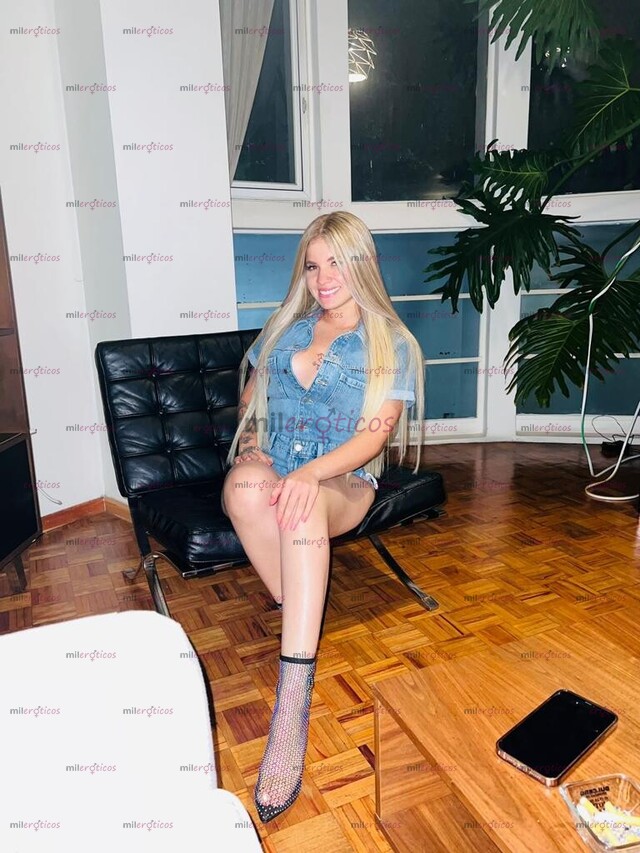 FOTOS DE BARBIE... UNA PERVERSA Y ENCANTADORA MUJER , DISPONIBLE PARA TI!!