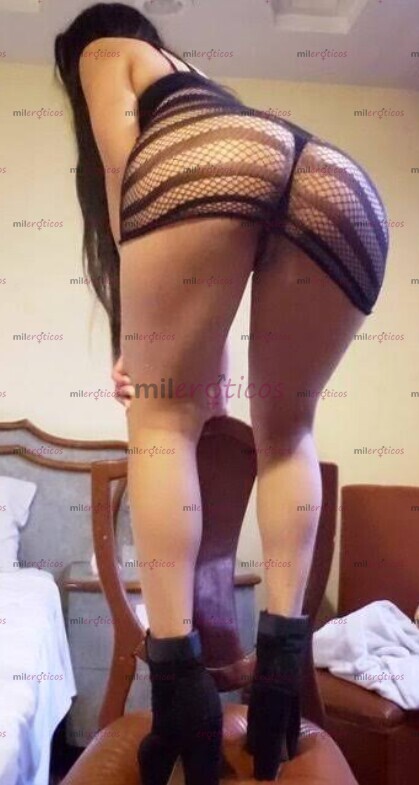 FOTOS DE DESCARGATE SUPER DELI EN MI ANO Y POMPAS!!!! MUY COMPLACIENTE Y OBEDIENTE