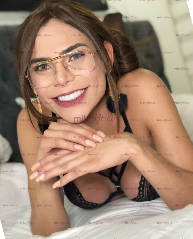 FOTOS DE BUENAS BUENAS! AMORES AQUÍ PRESENTE PARA ALEGRARLES EL MOMENTO LLÁMENME
