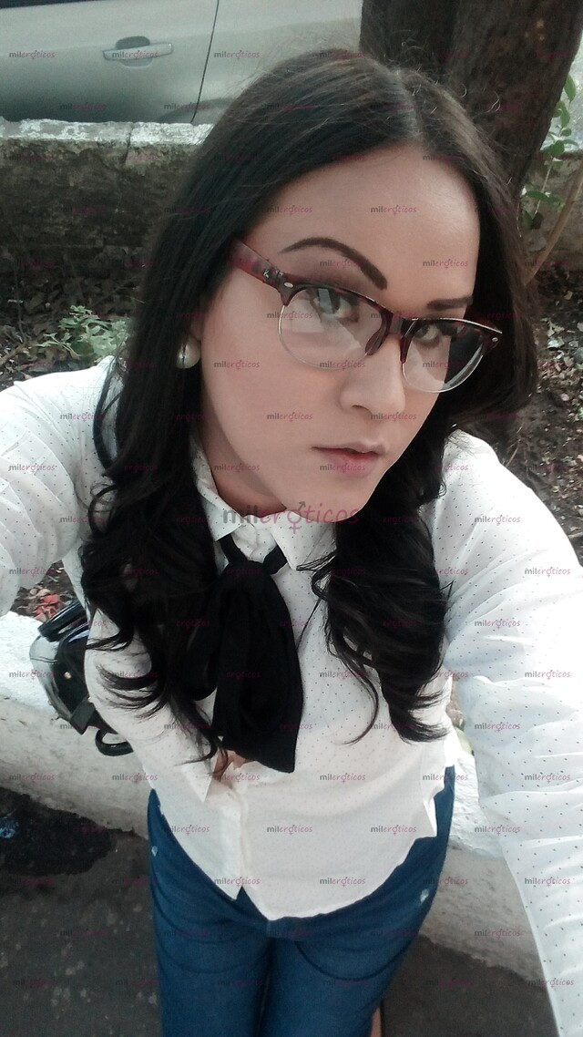 FOTOS DE SECRETARIA DISCRETA Y SENSUAL TRANSEXUAL