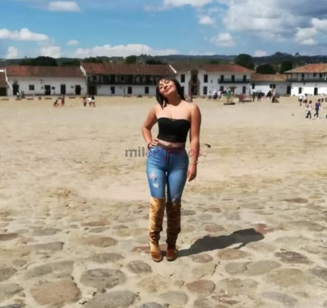 Bienvenido a mi perfil incluye parqueadero cerrado fotos 100 realesconmigo encontraras lo mejor oralte recibo en sexy lenceria hilo o leggins trato de...