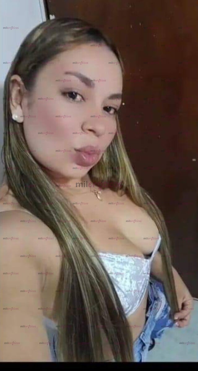 FOTOS DE HERMOSA JOVEN DE TAN SOLO 20 AÑOS DESCOMPLICADA ATREVIDA CON MI ANAL