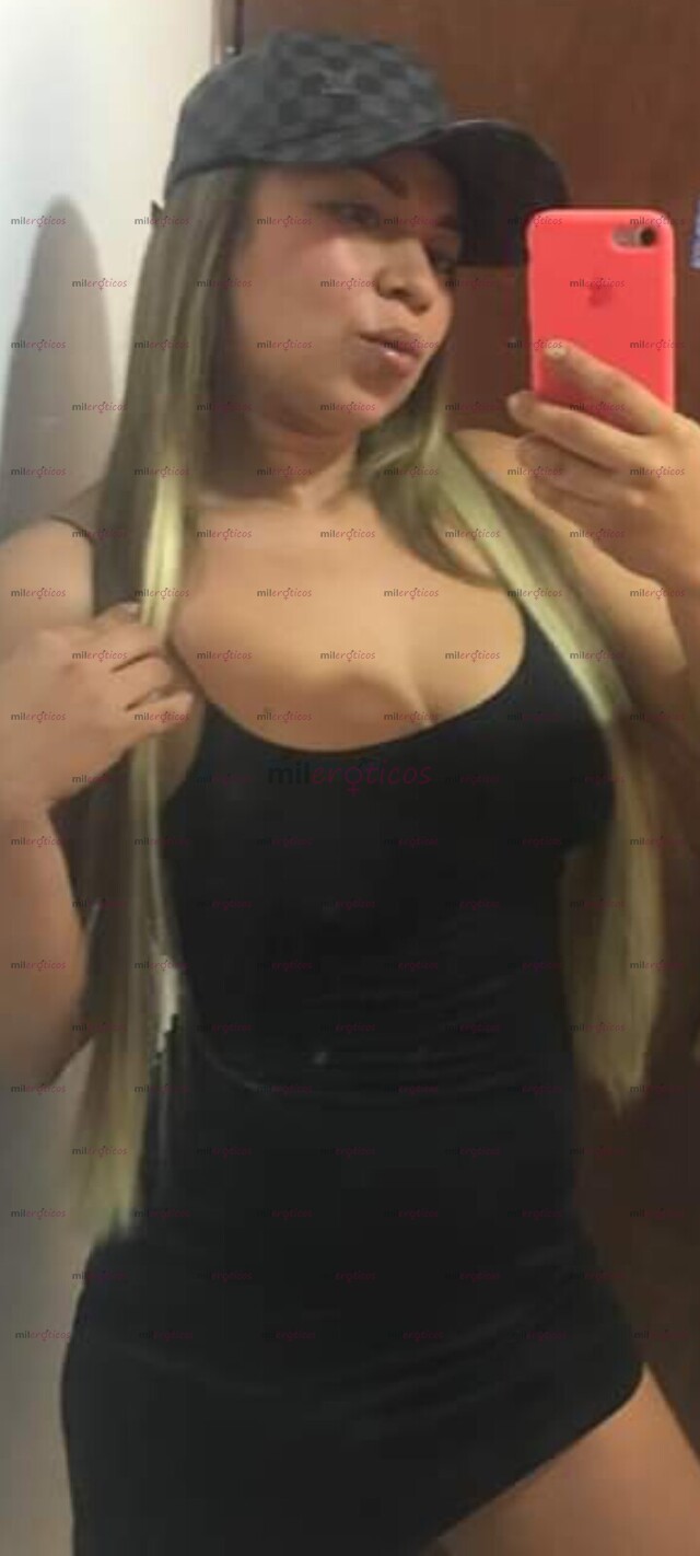 FOTOS DE HERMOSA JOVEN DE TAN SOLO 20 AÑOS DESCOMPLICADA ATREVIDA CON MI ANAL
