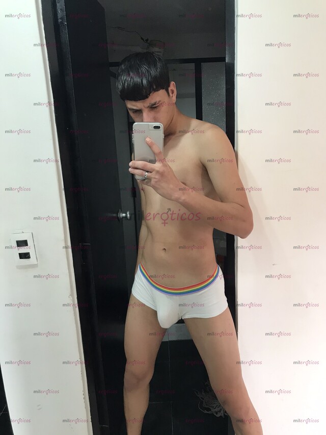 FOTOS DE POLLO VERGON 20 AÑOS CON 22CM DE VERGA FUL ARRECHO